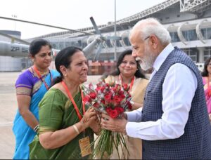 Read more about the article श्री छतीसगढ़ लोहाणा महिला मंडल द्वारा समस्त गुजराती समाज की महिलाओं की तरफ़ से प्रधानमंत्री माननीय नरेंद्र मोदी जी का आत्मीय स्वागत