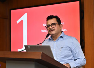 Read more about the article खनिज आधारित उद्योगों से राज्य के विकास को मिलेगी नई गति: पी. दयानंद