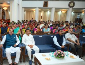 लोकभवन में गूंजा “एक भारत श्रेष्ठ भारत” का संदेश, चार राज्यों के स्थापना दिवस हर्षोल्लास के साथ 2 लोकभवन में गूंजा “एक भारत श्रेष्ठ भारत” का संदेश, चार राज्यों के स्थापना दिवस हर्षोल्लास के साथ IMG 20260520 WA0001