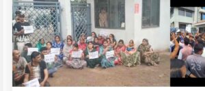 Read more about the article निजी अस्पताल में मरीज की मौत के बाद परिजनों का प्रदर्शन, लापरवाही और अवैध वसूली के आरोप